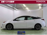 車線はみ出し防止警告【レーンアシスト】、衝突予防および衝突安全システム【PCS】、踏み間違い時の衝突被害軽減を図る【PKSB】で安心を。【クリアランスソナー】がトラブルを未然に防ぐサポートをしてくれま