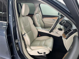 XC90 B5 AWD モメンタム 4WD 4WD 本革シート