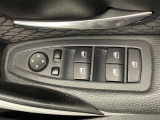 【パワーウインドウ】運転席のスイッチで、各席の窓ガラスの開閉ができます!あると便利ですよね!