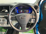 ご納車前に納車点検(法定12ヶ月点検相当)を実施し、基本性能に関わる機能や状態を徹底的に点検します。