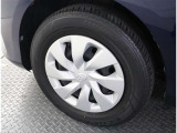 かっこいいホイールですね。 車のイメージを大きく左右するホイール部分はコダワリを持ちたいですね。