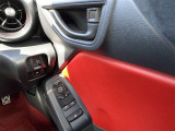 運転席窓操作部