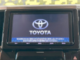 【フルセグTV付ナビゲーション】使いやすいナビで目的地までしっかり案内してくれます。各種オーディオ再生機能も充実しており、お車の運転がさらに楽しくなります!!