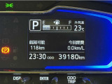 写真撮影時の走行距離です。メーカー、年式を問わず走行距離無制限、1年間の無料保証付き!安心ですね☆☆