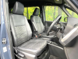 運転席シート廻りは使用感も少なく、良好な状態となっています。前オーナー様が丁寧に使っていたことがよくわかりますね。