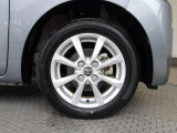 純正14インチアルミ!タイヤサイズは155/65R14です