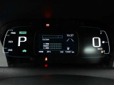 展示車は全てトヨタの車を知り尽くしたエキスパートが基本性能に関わる機能や状態を徹底的にチェックしています。消耗部品の事前交換など法定12ヶ月点検相当の点検・整備を必ず実施しています。