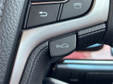 【レーダークルーズコントロール】前方の車両に合わせて加減速を自動制御するレーダークルーズコントロール。渋滞や高速道路での運転負担を軽減し、快適なドライブを提供します。