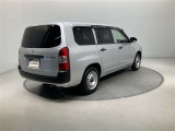 納車後1年間は走行無制限のトヨタロングラン保証付きです。(対象項目:約60項目・5000部品)が対象です。全国のトヨタ系ディーラーで保証修理が可能です。