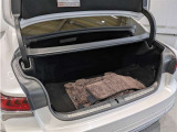 トランクルームもしっかりとしたスペースが御座いますよ! 意外と奥行きが深くかなりの量のお荷物を積み込むことが出来ます!