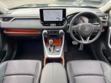 RAV4 2.5 ハイブリッド アドベンチャー E-Four 4WD 