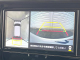 【パノラミックビューモニター】専用のカメラにより、上から見下ろしたような視点で360度クルマの周囲を確認することができます☆死角部分も確認しやすく、狭い場所での切り返しや駐車もスムーズに行えます。