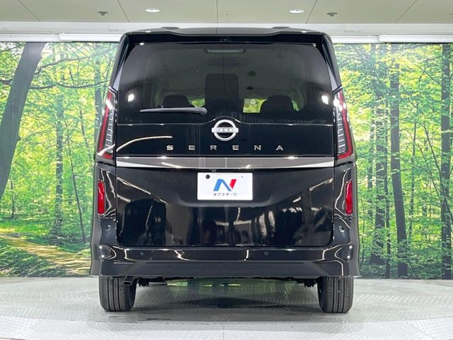 日産 セレナ ハイウェイスターV の中古車詳細 (登録済未使用車