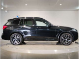 BMWでは重量配分にもこだわりがあり、FRモデルでは50:50とFFモデルでも60:40と前後の重量バランスにこだわり、軽快なハンドリングを実現しております。