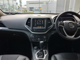 内装の綺麗なお車は気持ちがいいですし、コンディションが良いものが多いです!前のユーザーが丁寧に使っていた証拠ですね!