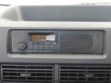 AM/FMラジオ付き。日本語表示です。ラジオで休憩を楽しんだり交通渋滞や天気などの情報を取り入れられます。