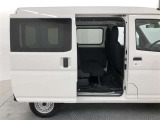 最近の車の買い方「トリプルアシスト」も選べますよ♪♪ 「残価設定型プラン・・月々の支払いがらくらく」「トヨタのクレジット一体型保険・・定額だから安心