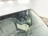 先進技術によってさらに進化した「次世代スマートアシスト」が毎日の運転で感じる不安や緊張を減らし、ヒヤッとするシ-ンを未然に防ぐためにサポ-トします!