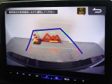 バックガイドモニターを装備しています、車庫入れもラクラクです。