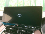 【12.3インチワイドナビ】高級感とインパクトのある大型ワイドナビを装備。各種オーディオ操作はもちろん、横長ワイド画面でのマップ2分割表示など、利便性も高いナビです♪