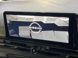 【メーカー純正ナビ】インテリアに溶け込むスタイリッシュな「専用設計」メーカーナビを装備♪視認性や操作性など基本性能にも優れ、より上質なカーライフをお楽しみいただけます。