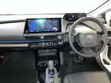見通しのよいすっきりとした視界で、誰でも運転しやすいです。運転のしやすさは疲れにくさにも繋がりますよ♪