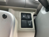 リヤヒーター・オートスライドドアON/OFFスイッチ・シートヒーターも運転席より操作できます。