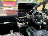 ヴォクシー 2.0 ZS 煌 4WD 