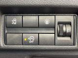 【パワースライドドア】スマートキーや運転席のスイッチでスライドドアの開閉が可能♪電動だから力を入れてドアを開ける必要が無く、小さいお子様でも、重い荷物を持っている時もラクに開け閉めできます♪