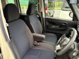 【1列目シート】現車の確認はお電話でも承っております。【セレナ/ヴォクシー/ノア/エスクァイア/ステップワゴン/デリカ/アルファード/ヴェルファイア/RAV4/NBOX/タント】