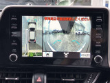 【全周囲モニター】フロント+サイド+バックにカメラが装着されています。車庫入れが苦手な方もこれがあれば安心ですね。