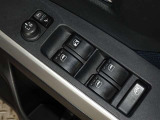 電動格納式ドアミラー・パワーウインドウを装備しています。