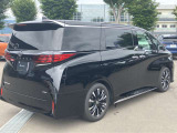 【GLIONグループ GSQUARE】の車輌をご覧頂き、誠にありがとうございます。お客様にピッタリなお車を弊社スタッフがご案内させて頂きます。