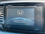 【メーカー純正ナビ】インテリアに溶け込むスタイリッシュな「専用設計」メーカーナビを装備♪視認性や操作性など基本性能にも優れ、より上質なカーライフをお楽しみいただけます。
