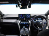 高いホールド性で運転姿勢が安定します。長距離ドライブでも疲れにくいのが魅力です。快適なドライビングライフをお送りください♪