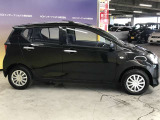 エンジンルーム、室内、クリーニング済みです。厳選したお車を屋内展示場にて展示中☆車両品質には自信がございます!ぜひ一度ご来店ください!!
