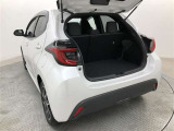 「使ってバック・・カードのポイントで月々の負担を軽減」。車種・年式によっては、対象外の車もあります。