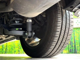 お車を安心してお乗りいただく為には、足回りの定期点検が欠かせません。サービスサポート(有償保証)では無料点検もご提供しており、安心のカーライフをお過ごしいただけるサポート体制が整っています。