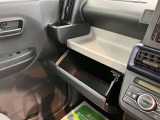 ダイハツディーラーでは「ダイハツ認定U-CAR」という基準を設け、車選びに詳しくないお客様でも「安心して選べる」をご提供しています。