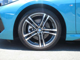 月々のお支払いを抑えやすい残価設定ローンもご用意。無理のないプランでBMW・MINIをご購入いただけます。