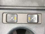 【シートヒーター】寒い日に重宝するシートヒーター!エアコンより早く温まってくれるので寒がりの人も安心ですね♪エアコンの温風は乾燥するから苦手、という方にもをおすすめです。