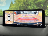 【360&deg;ビューモニター】専用のカメラにより、上から見下ろしたような視点で360度クルマの周囲を確認することができます☆死角部分も確認しやすく、狭い場所での切り返しや駐車もスムーズに行えます。