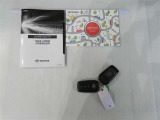 取扱説明書、メンテナンスノートが揃っています。スマートキーは、カギを取り出す手間がなく施錠開錠・エンジン始動ができる便利なキーです。