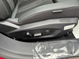 メモリーポジション機能は運転者ごとにポジションをメモリーできるので、家族での使用などでとても便利に使えます。しかもヒーター内蔵で冬場の快適性が違います