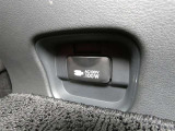 ノートパソコンなど家庭用電源の電化製品が100Wまで使用できます。