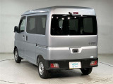 弊社の商品車両は横浜本牧にあります本部で隅々までチェックを行い、トヨタの厳しい商品基準をクリアした車両を展示しています。ご安心してお選びいただけます。