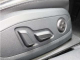 下取買取車両候補の詳細をぜひ教えてください!バイク、トラックまでなんでも大歓迎です。ローン残債が残っている車両の下取手続もお任せください。