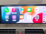●Apple Car Play:スマホとの有線接続で、ナビ・オーディオ再生などスマホのアプリ機能が画面でも使える便利機能です!