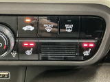 運転席/助手席シートヒーターで寒い日もすぐに温かくなり快適に過ごせます。2段階の温度調整が可能です