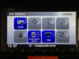 【オーディオ機能】ナビに一体のオーディオは、ワンセグTVの他にDVD/CDプレーヤーを装備♪もちろんFM/AMラジオもお聞きいただけますよ♪